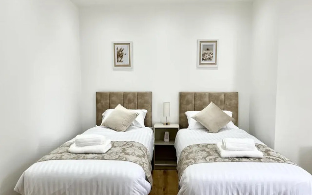 City Escape in Newcastle - 2 Bedroom Apartment