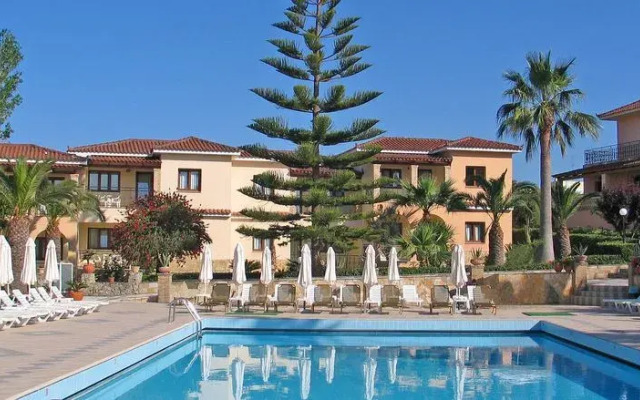 St. Denis Hotel