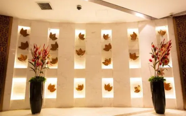 Wutongshu Holiday Hotel