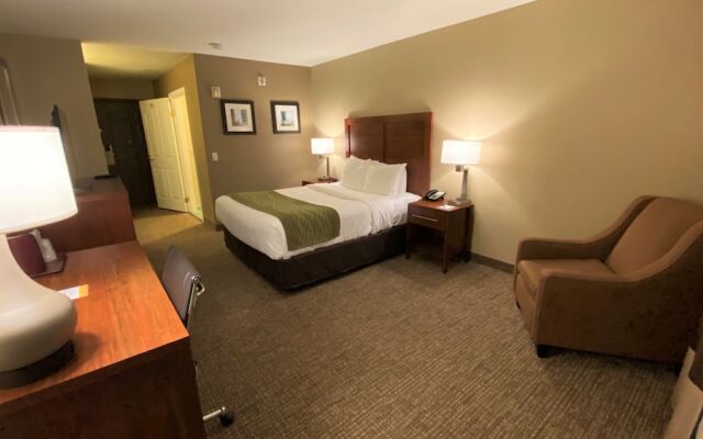 Comfort Inn & Suites