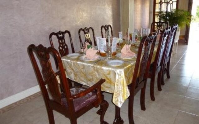 Chateau Gloria