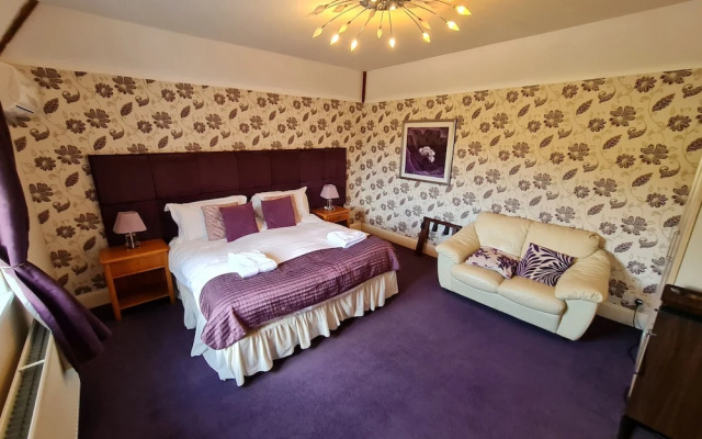 OYO Lavender House Hotel