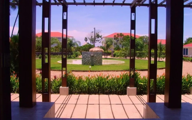 Bella Maya Resort