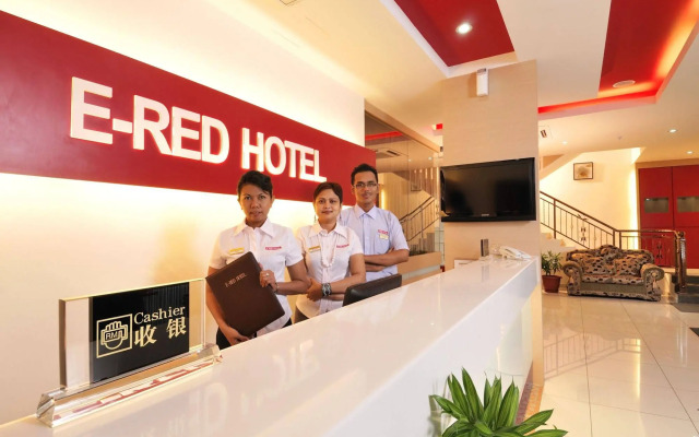 Ernes Hotel