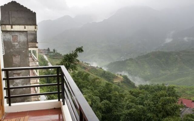 Eden Mountain View Hotel