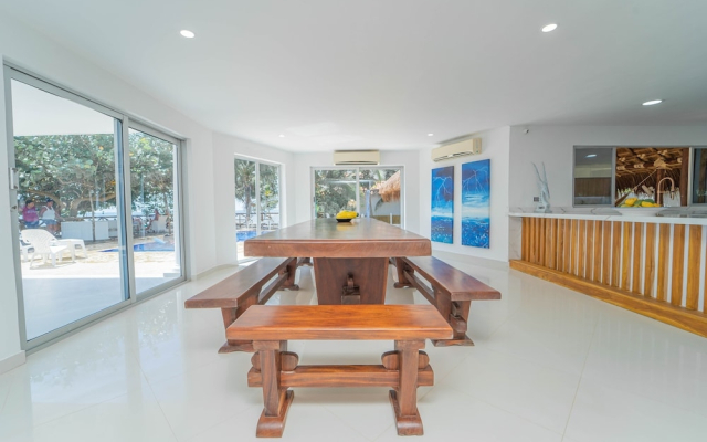Villa El Francés 4BD WPool & Beach Front