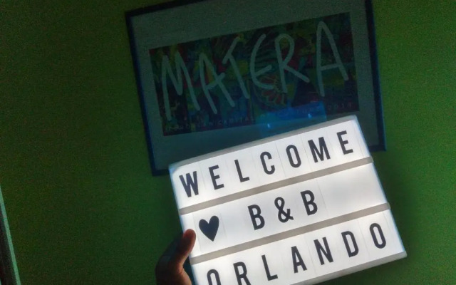 Orlando Bed  Breakfast