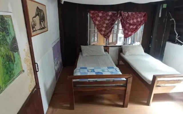 Happy Home guesthouse & Tattoo studio