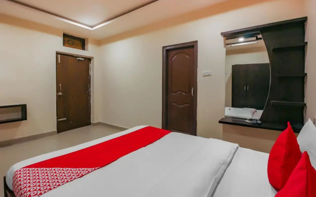 Collection O 18725 Hotel Hillside