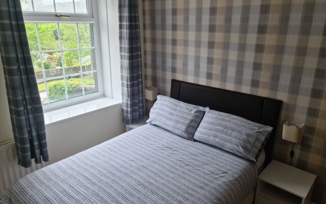 The Diggle Hotel