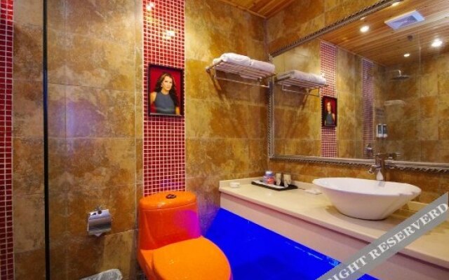 Xianlongtan Yangguang Hotel