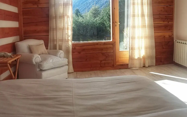 Casa del Lago Villa La Angostura