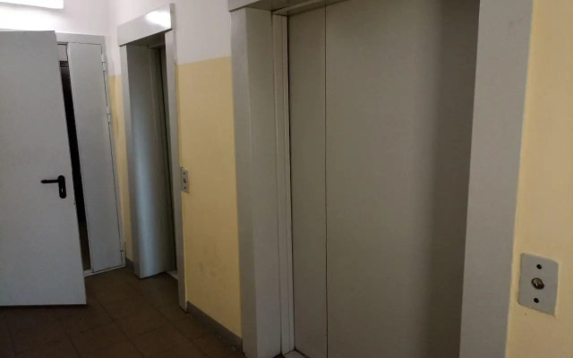 Алые паруса в микрорайоне Крылатый 24/4