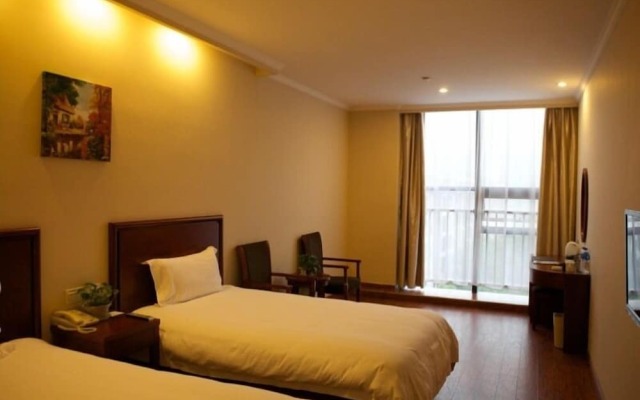 GreenTree Inn Hefei Qianshan Rd Business Hotel