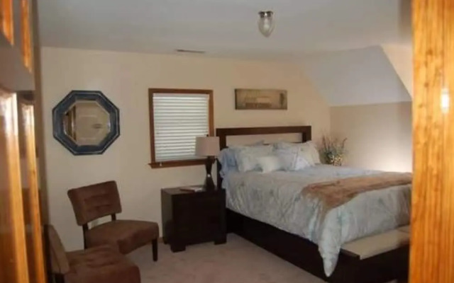 Serenity Pointe Bed and Breakfast