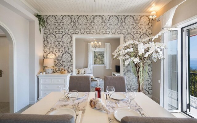 Chryssa Villa - Sun - Splashed Romantic