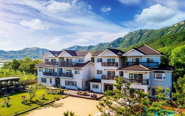 Ganghwa Rodemhouse Pension