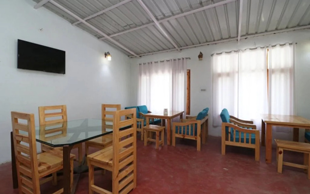 Hotel Devlok International
