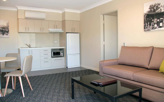 Mercure Orange