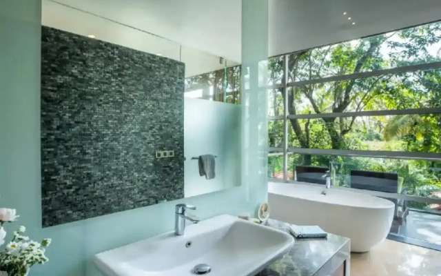 ELIVAAS Dahlia 4BHK Luxury Villa with Private pool, Goa