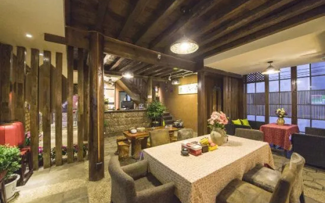 GuanGuanJuJiu Inn