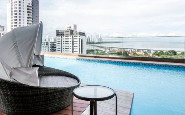 Panoramic Apartment Ocean View