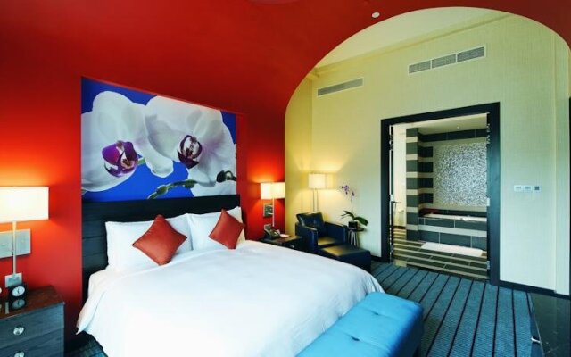 Resorts World Sentosa Festive Hotel