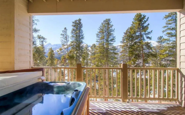 Gold Flake Lodge Main Street By Pinnacle Lodging