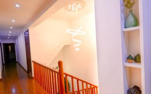 Jiuqi Wuzhen Linshe Art Hotel