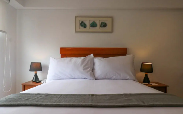 w Sensational 2BR w Perfect View in Miraflores