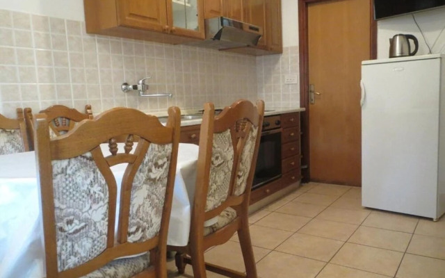 Ena - Near Marina "kornati" - A2