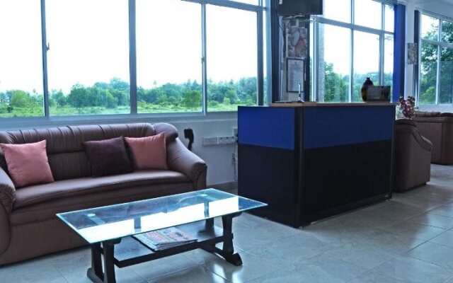 Otha Shy Airport Transit Hotel