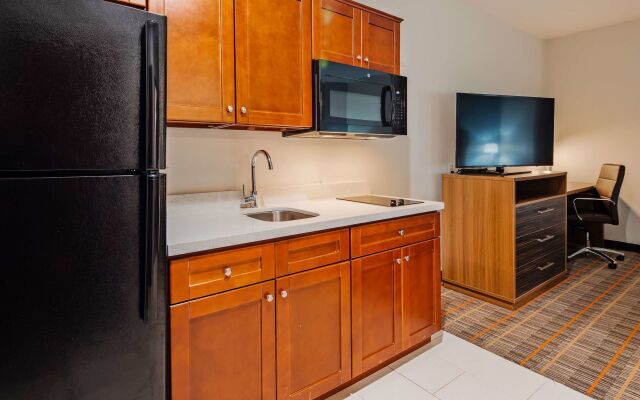 Best Western Ingleside Inn & Suites