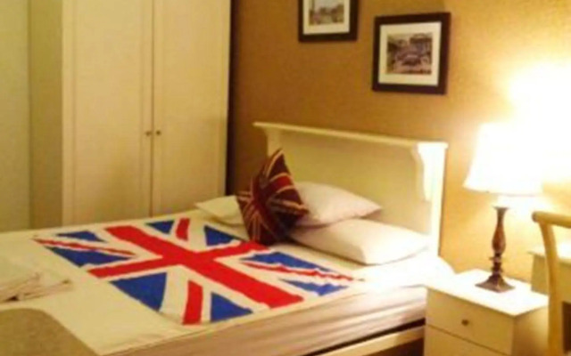 The London Living Apartment at Kebagusan City