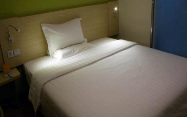 7 Days Inn Urumqi Medical University Branch
