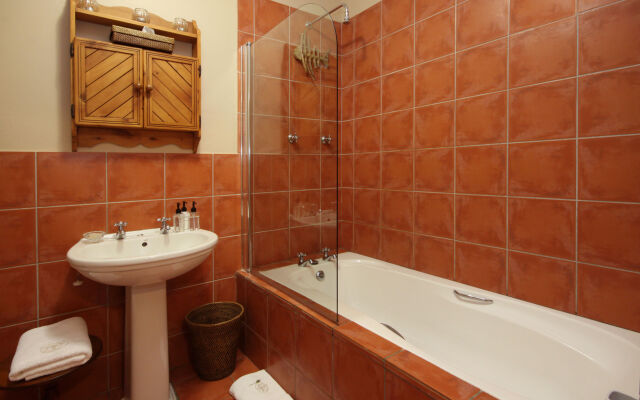 Lavender Manor Guest Lodge