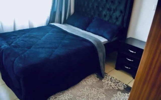 Honey Dew Greatwall Apartments