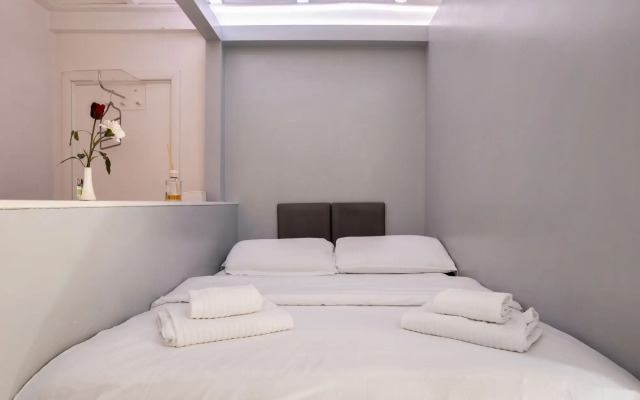 iRooms Rome Spanish Steps