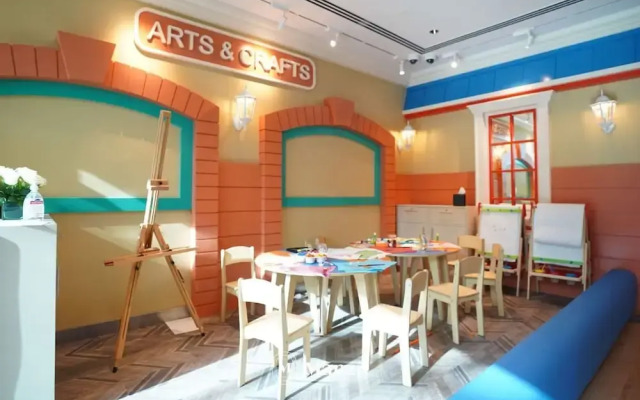 Stylish Studio Near Wafi Mall With City Views