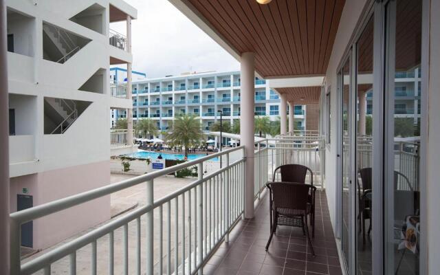 Grandbeach A31 by malai