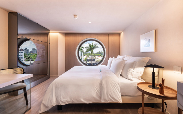 Hotel Unique