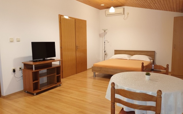 Apartments Boris