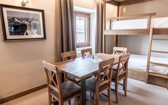 Eden Apartment