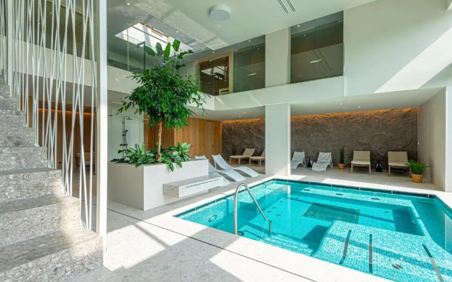 REED Luxury Hotel by Balaton