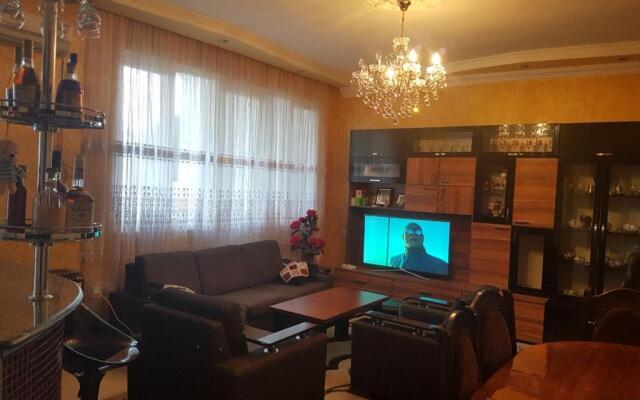 Shavshe Apartment