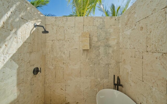 Luxury Villa With Heated Pool Jacuzzi Full Staff