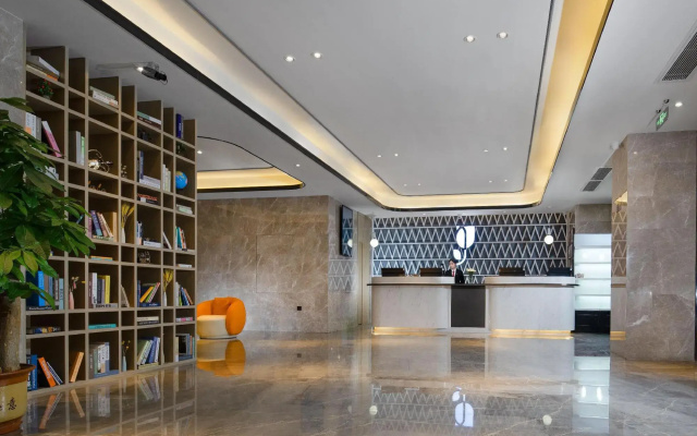 Country Inn & suites by Radisson((Lingnan Xintiandi Branch, Foshan Zumiao Subway Station)