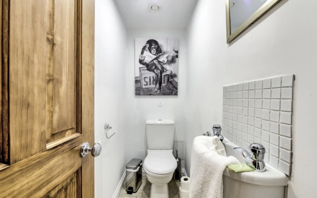 St Stephen Street Apartment