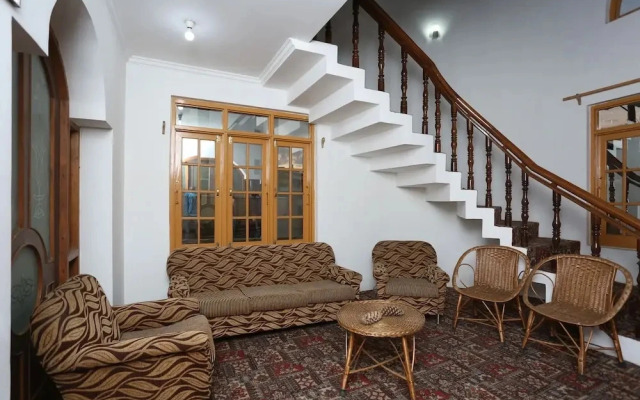 Al Azra Hotel by OYO Rooms