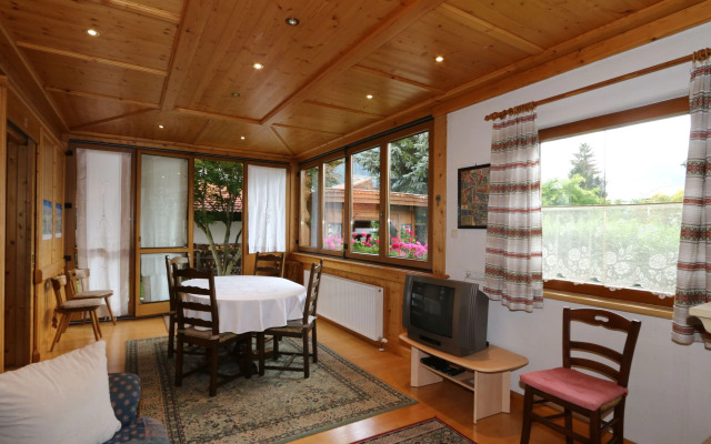 Holiday Home, Axams